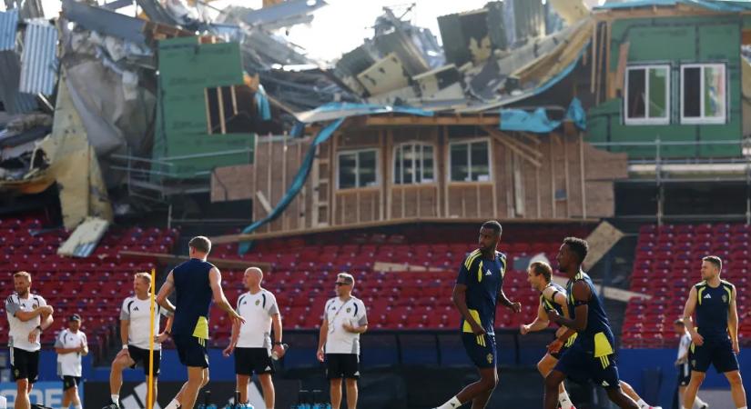 Mint egy katasztrófafilm: félig összedőlt stadionban edzenek a svédek a vb-n