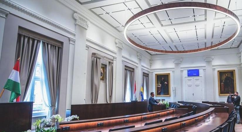Szavaztak a képviselők a debreceni közgyűlés feloszlatásáról – íme az eredmény
