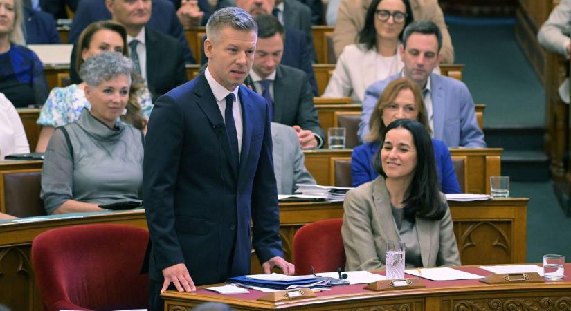 Aranykonvoj-ügy: Magyar Péter délután háromig adott határidőt a legfőbb ügyésznek