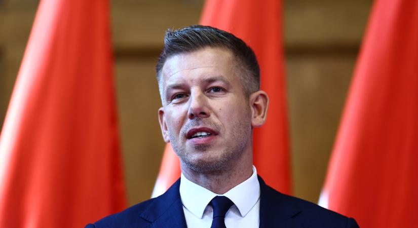 Személyesen ellenőrizte az elkészült klímacserét Magyar Péter és Hegedűs Zsolt az Uzsoki utcai kórházban