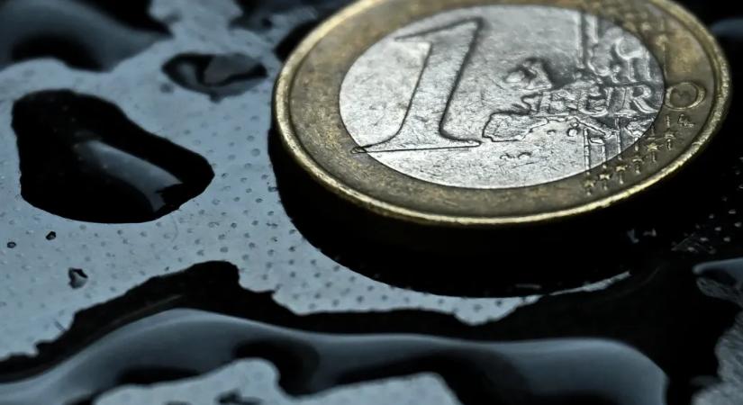 Tíz éve közelebb volt az euró bevezetéséhez Magyarország, mint most