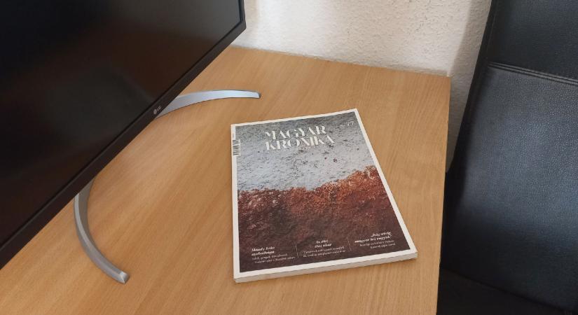 Elnyílott a pitypang. Megírjuk – Megszűnhet a Magyar Krónika is