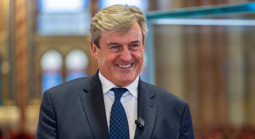1,5 milliárd eurós programot jelentett be Kapitány István - itt vannak a részletek