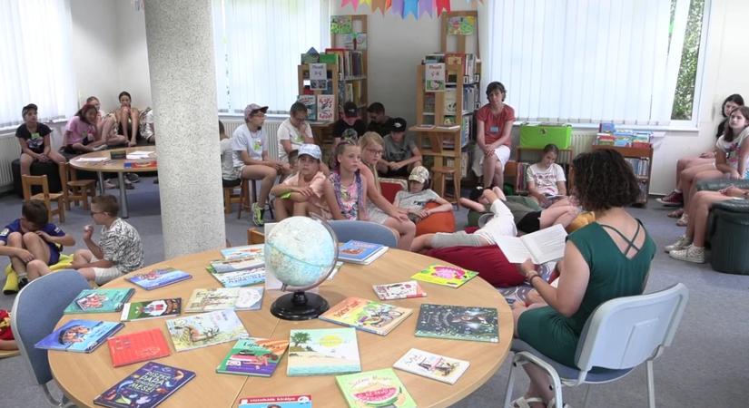 Könyvek között – idén is népszerű