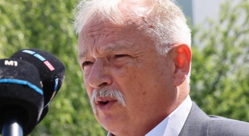 Tisztítótűzben Hernádi Zsolt, a MOL vezér?