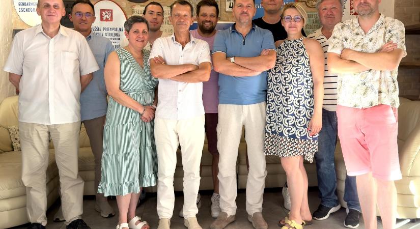 Tizenegy jelölttel készül Komáromban a Magyar Szövetség