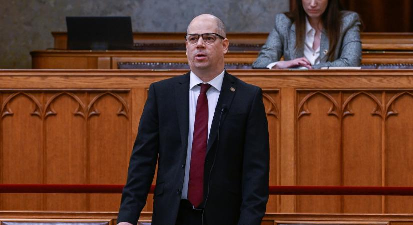 Reagált a Legfőbb Ügyészség Magyar Péter aranykonvojjal kapcsolatos ultimátumára