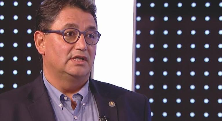 Merkely: Egy klinikai vizsgálattal kapcsolatos gyógyszerfelhasználást vizsgáltak a rendőrök