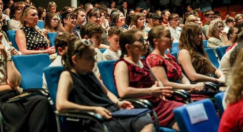 Kiváló tanulóit köszöntötte Kaposvár