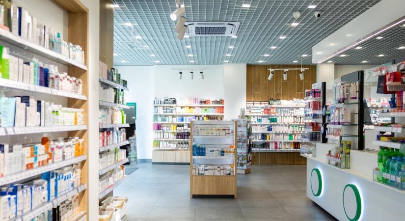 Figyelem! Egy napra bezárnak a rendelők és a patikák is – mutatjuk, mikor jön az egészségügyi munkaszüneti nap