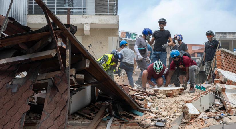 235-re nőtt a venezuelai földrengések áldozatainak száma, de ezreket még mindig keresnek