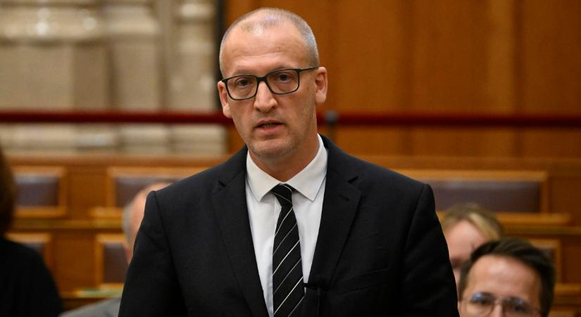 Bocsánatot kért Tarr Zoltán