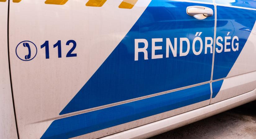Fejbe lőtt holttestet találtak a Balatonban: nagy erőkkel vonult ki a rendőrség, ezt lehet eddig tudni az ügyről