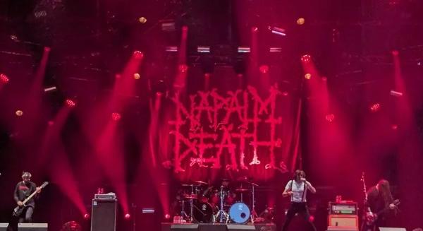 Teljes Napalm Death koncertfelvétel érkezett