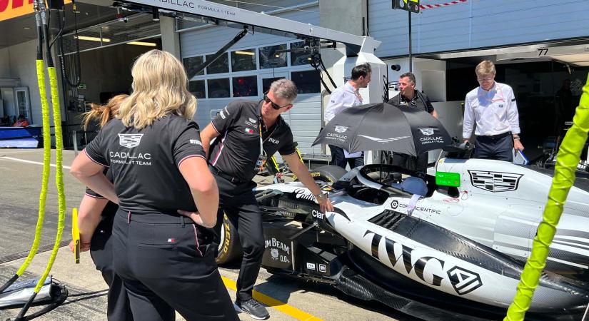Csak a gyári csapat használja az új Ferrari-motort Ausztriában