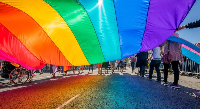 Itt meglépték: elhalasztják a Pride-ot és más tömegrendezvényeket a fővárosi rendőrfőnökök kérésére