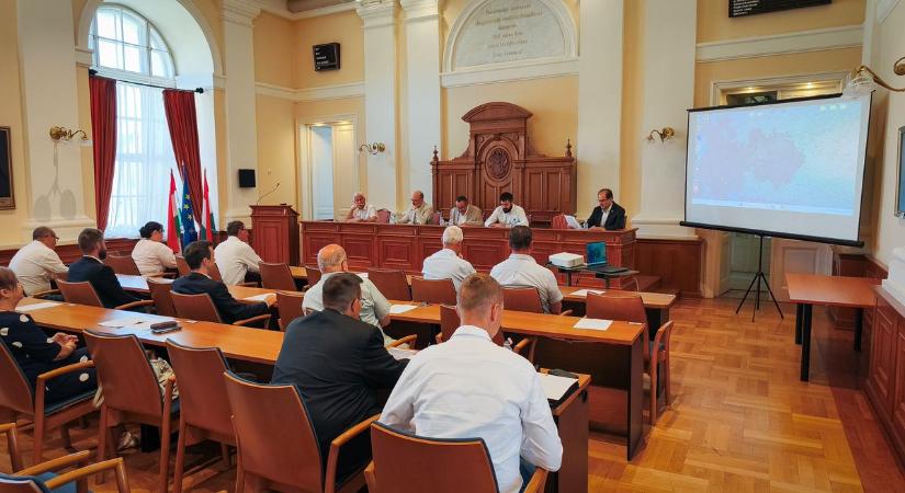 Vadvédelmi kerítések, adminisztratív terhek, a szőlő betegsége – összeült a vármegye közgyűlése