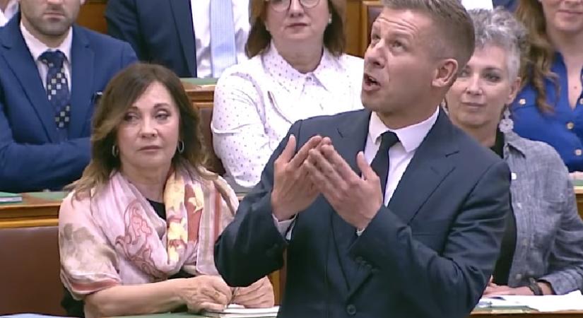 A demokratikus felhatalmazás – Magyar Péter módra
