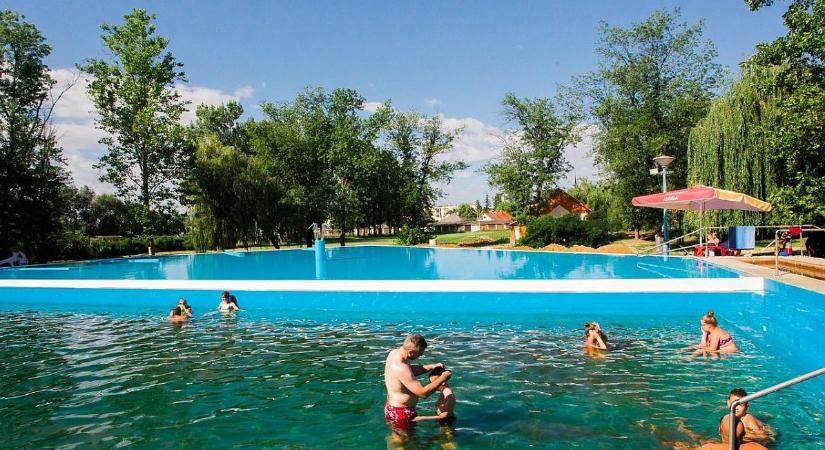 Az ország legkeletibb gyógyvizes fürdőjében idén 2400 forint egy napijegy