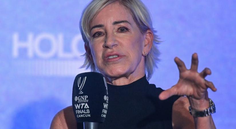 Kiújult a teniszlegenda Chris Evert petefészekrákja
