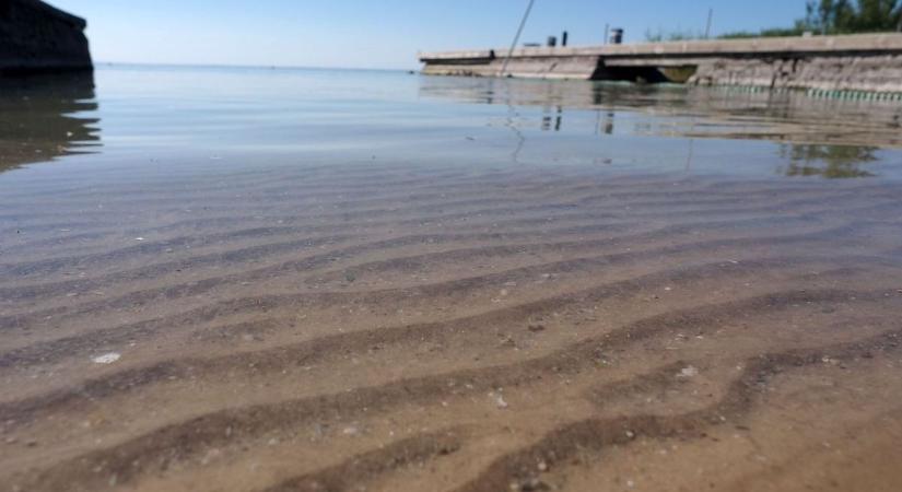 Fejbe lőtt holttestet találtak a Balatonban – gyilkosság vagy öngyilkosság?, ezt még vizsgálják