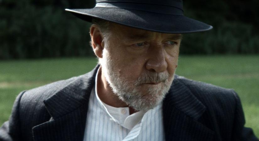 Előzetest kapott Ethan Hawke és Russell Crowe keménynek ígérkező új thrillerje