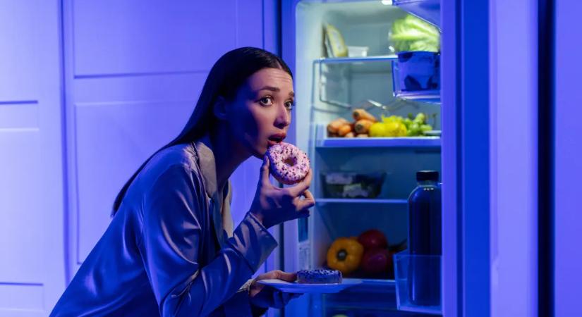Döbbenetes, miket okoz az esti nassolás: kevesen tudják, milyen következményei lehetnek