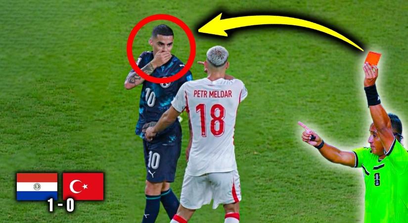 Kommentátorbotrány a világbajnokságon: Egy sportújságíró káromkodva rohant ki a FIFA ellen, elvették vb-akkreditációját
