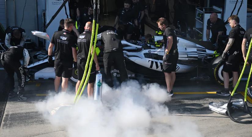 Antonelli nem tud hibázni, Bottas Cadillacje kigyulladt a második szabadedzésen