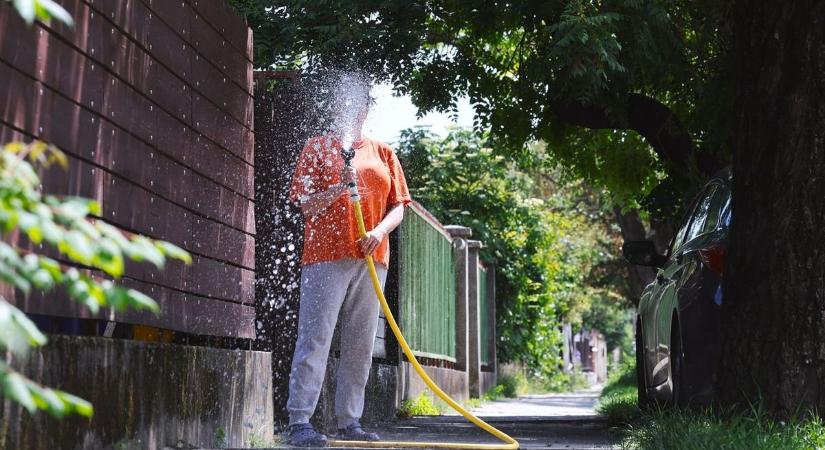 Súlyos a helyzet a kánikula miatt, már a locsolást is betiltották ezeken a hajdú-bihari településeken