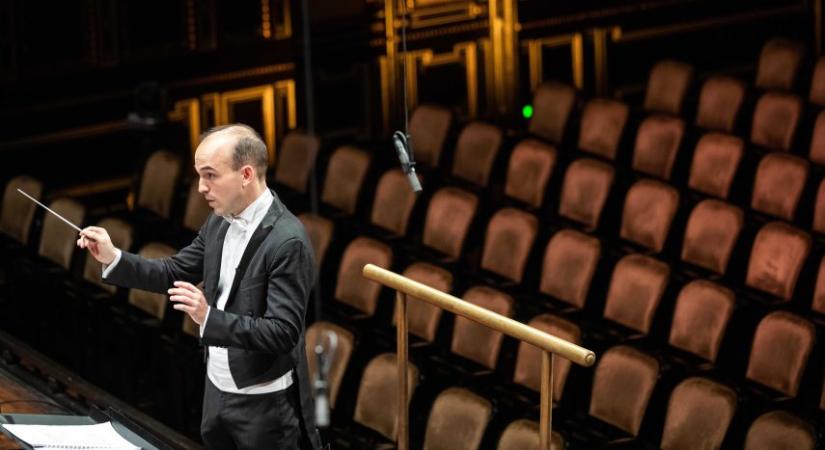 Napsütötte sáv – A Danubia Zenekar nyáresti koncertje