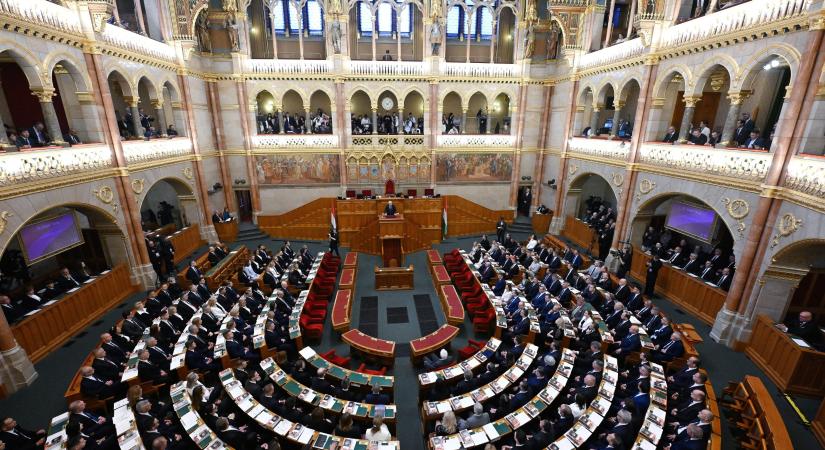 Magyar Péter 95 százalék támogatja, hogy korlátozzák az országgyűlési képviselőség időtartamát