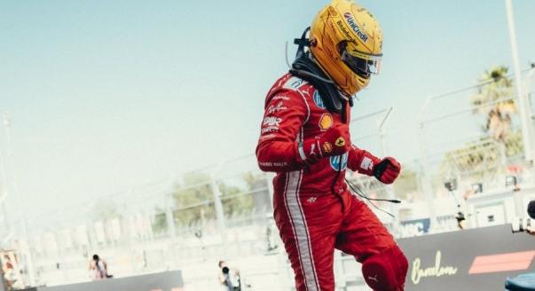 Hamilton nem mondott le a rekordot jelentő nyolcadik vb-címről
