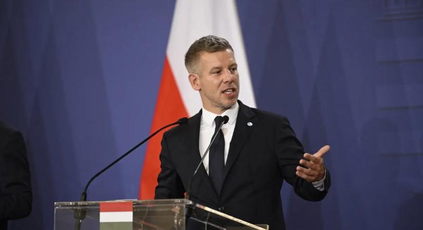 Magyar Péter: Nagy a támogatása, hogy korlátozzák a parlamenti képviselőség maximális időtartamát