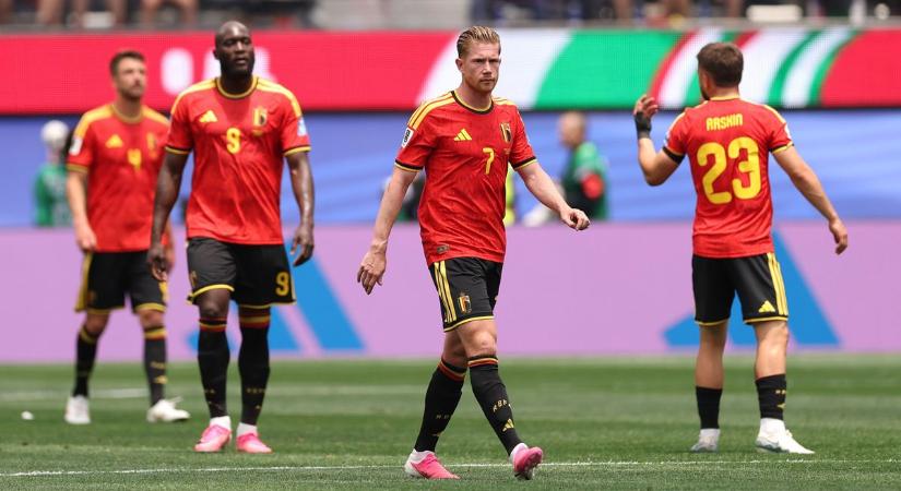 Francia–norvég csata a csúcsért, javítási kényszerben Belgium