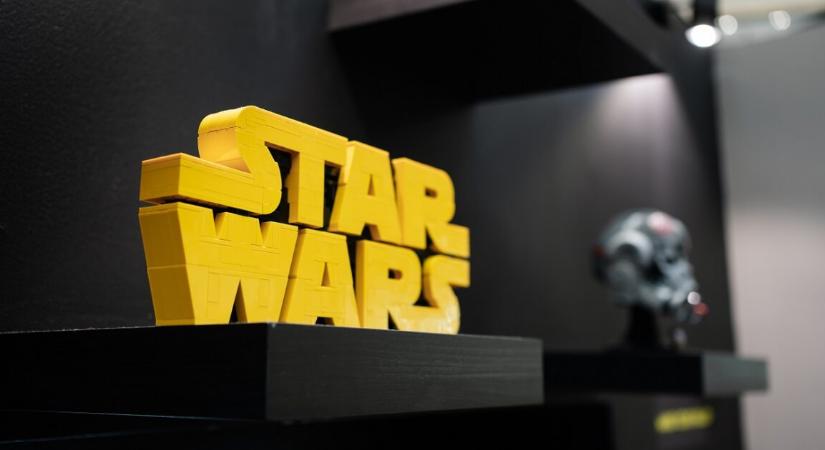 Új korszak jöhet a Star Warsban, már az első jeleneteket is levetítették