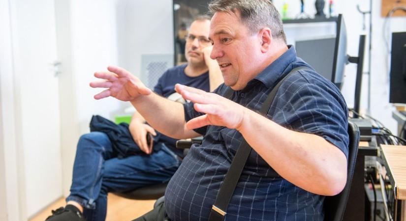 Még a Teslát is lekőrözik Székesfehérváron