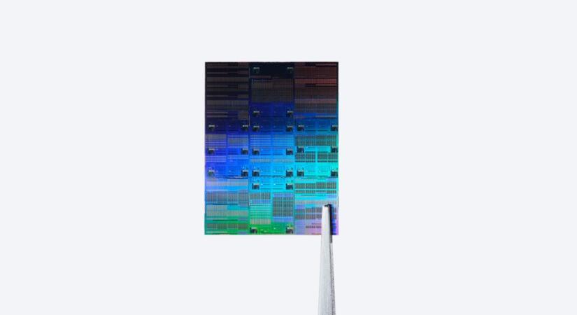 Az IBM bemutatta a világ első 1 nanométer alatti chipjét