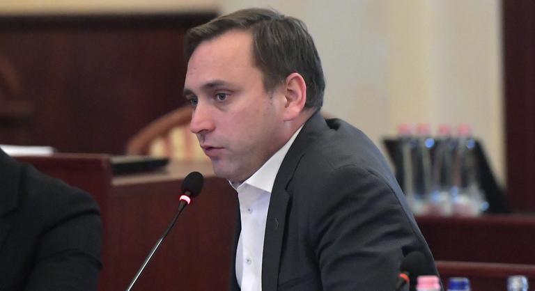 Hiába fellebbezett, letartóztatásban marad Őrsi Gergely