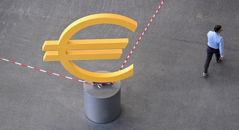 A kormány még idén megteszi az első lépést az euró felé