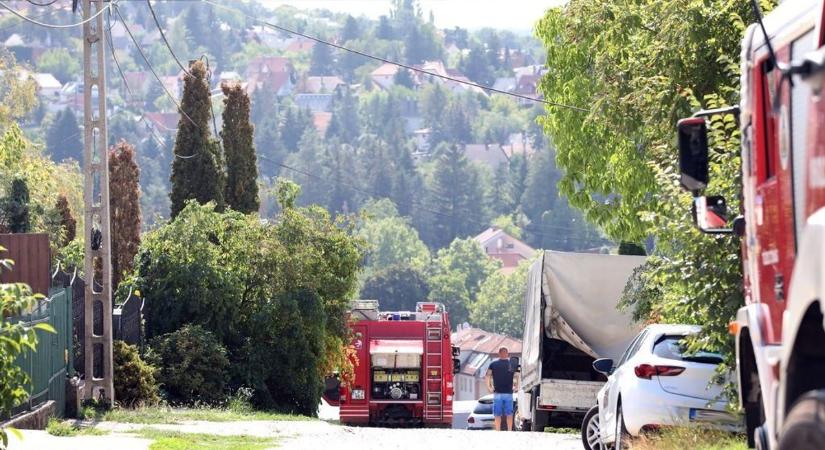 Szörnyethalt három munkás Miskolctapolcán – Nem földrengés, hanem a hanyagság okozta a tragédiát (fotókkal, videóval)
