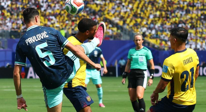 A német-ecuadori meccsen is volt vitatott ítélet, bár végül nem volt sok jelentősége