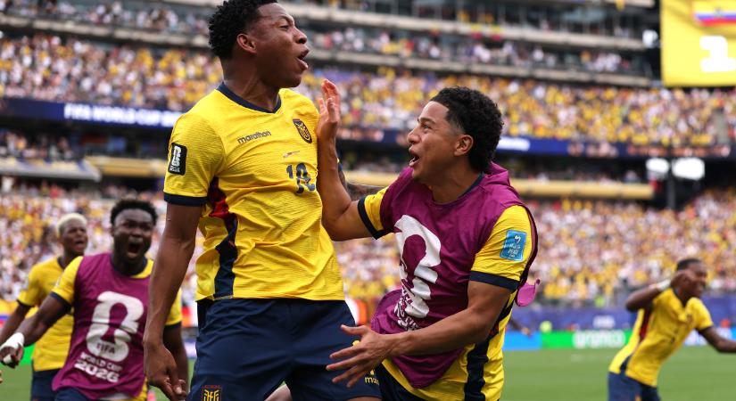 Késői góllal Ecuador legyőzte a biztos csoportelső németeket, és továbbjutott, Curacao tündérmeséje véget ért