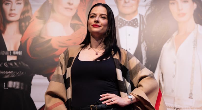 Lola nehezen élte meg, hogy gyermeke lett: "Azt éreztem, hogy nagyon be vagyok zárva"