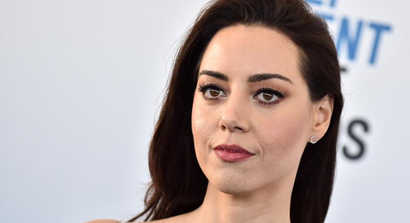 Aubrey Plaza és más sztárok, akik bebizonyítják: 40 felett sem késő anyává válni