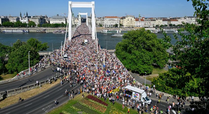 Teljesen megbénulhat a főváros szombaton: nem várt lezárásokra és korlátozásokra figyelmeztetnek