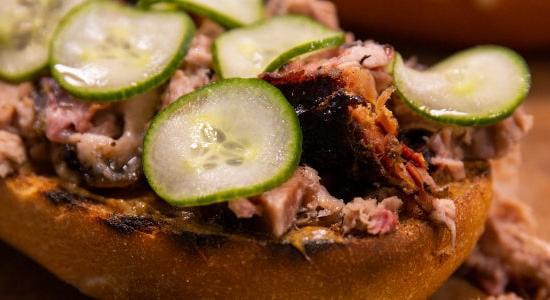 Kubai füstölt sertés - a lassan érő, foszlós hús a tökéletes cubano szendvicshez