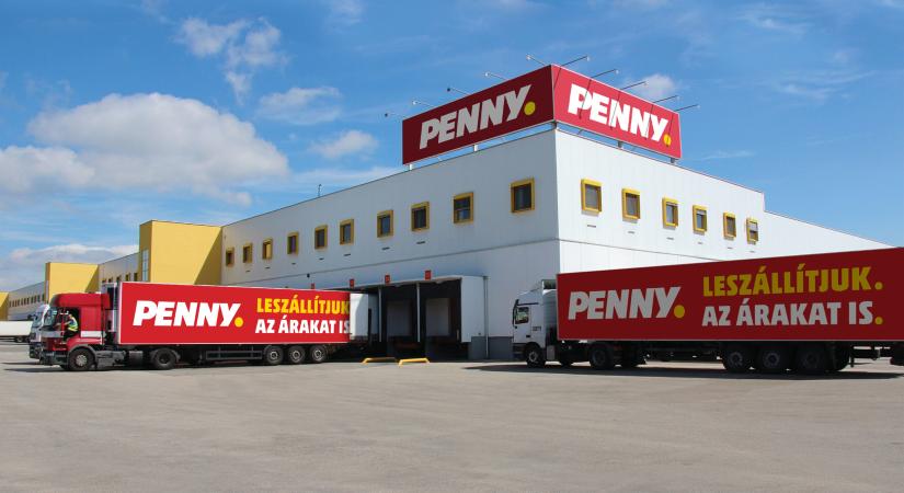 3 kamionnyi ásványvíz adományt indít útjára a PENNY