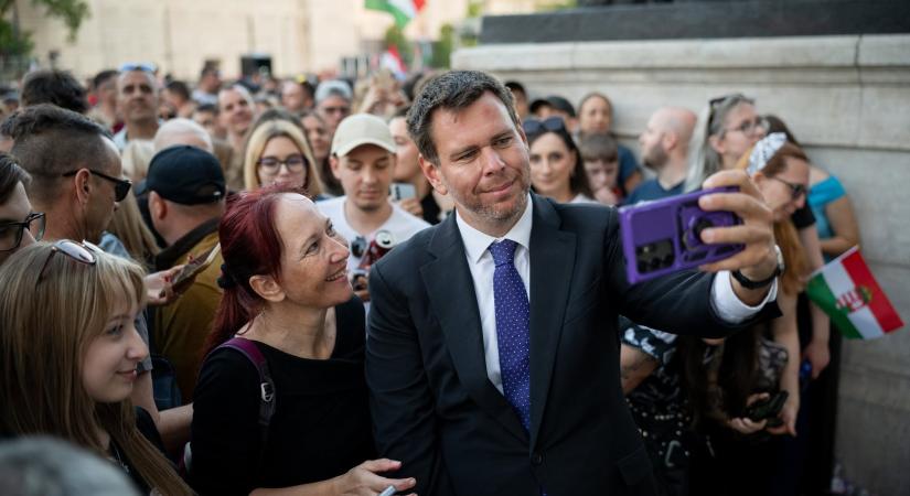 Vitézy Dávid: Kezdeményeztük a Budapest-Belgrád vasútvonal titkosításának feloldását