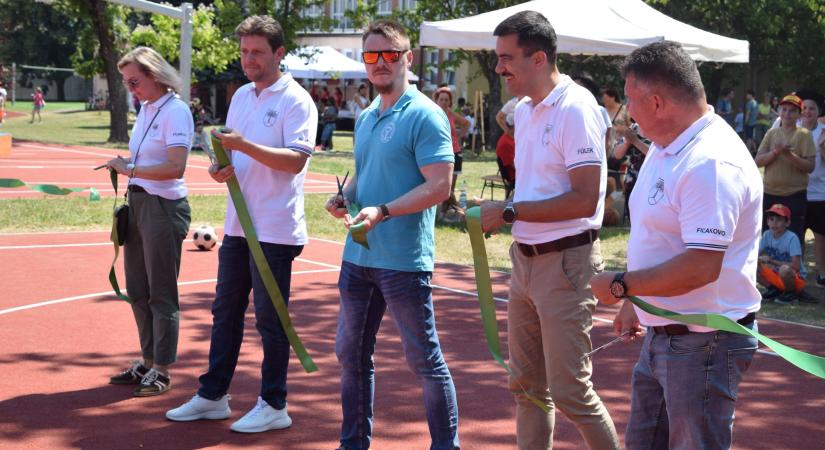 Füleken átadták a felújított sportpályákat